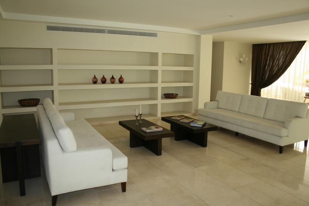 San Diego 974 Apartahotel