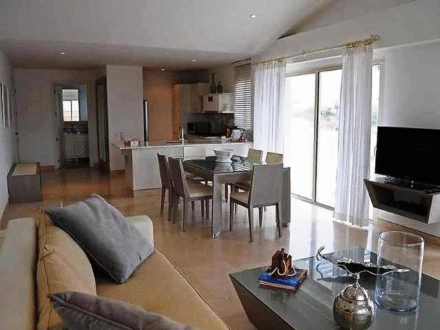 San Diego 974 Apartahotel